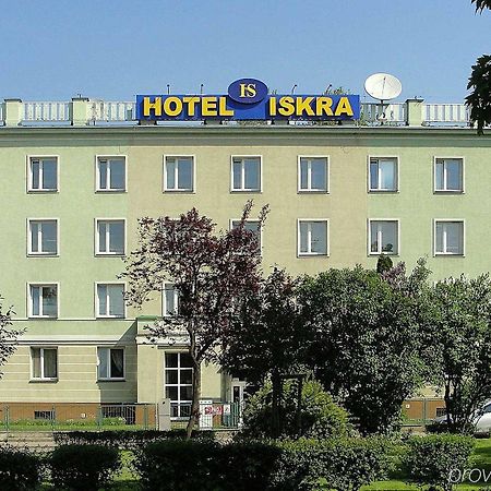 Iskra Hotel Radom Eksteriør billede