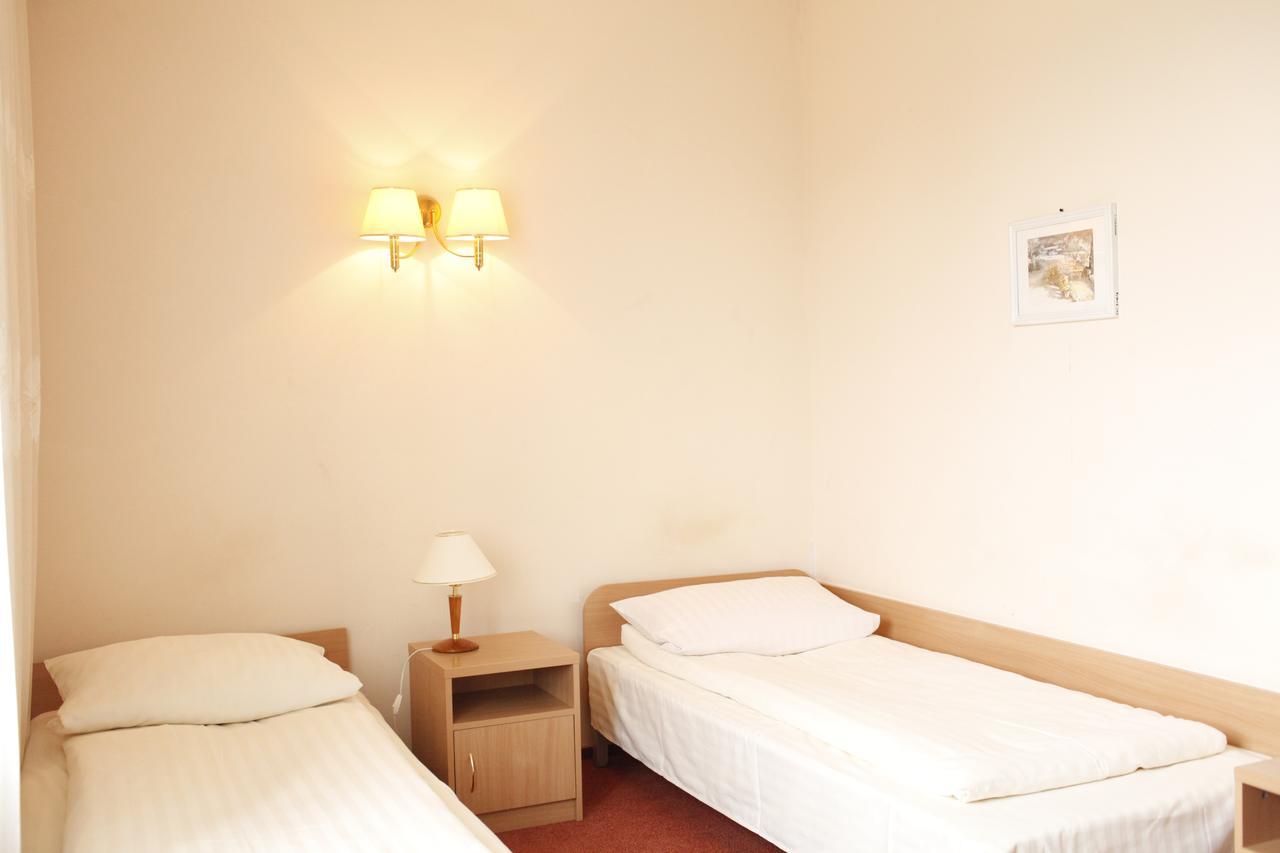 Iskra Hotel Radom Eksteriør billede