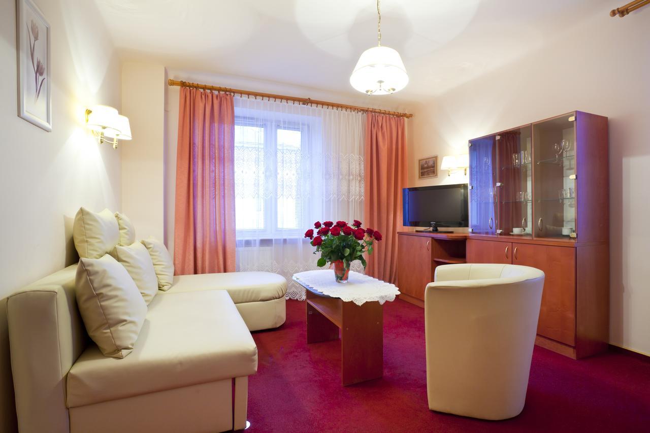 Iskra Hotel Radom Værelse billede