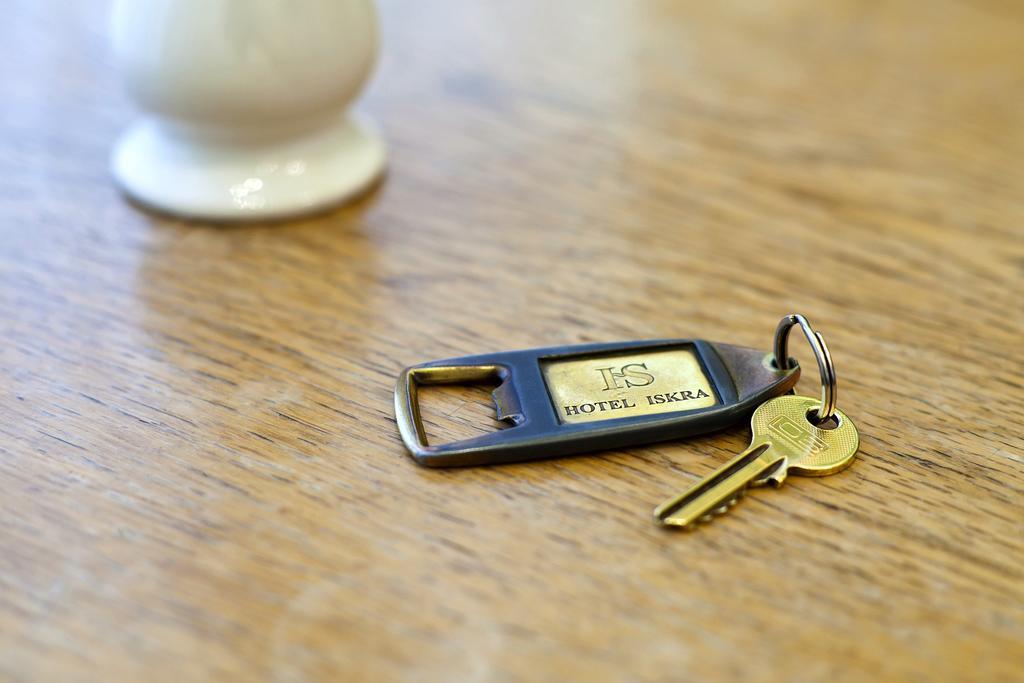 Iskra Hotel Radom Eksteriør billede