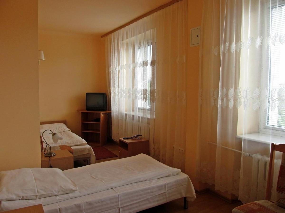 Iskra Hotel Radom Værelse billede